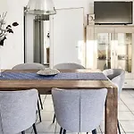 3 Bedroom Stunning In Prázdninový dům