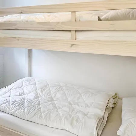 3 Bedroom Stunning In Дом отдыха *